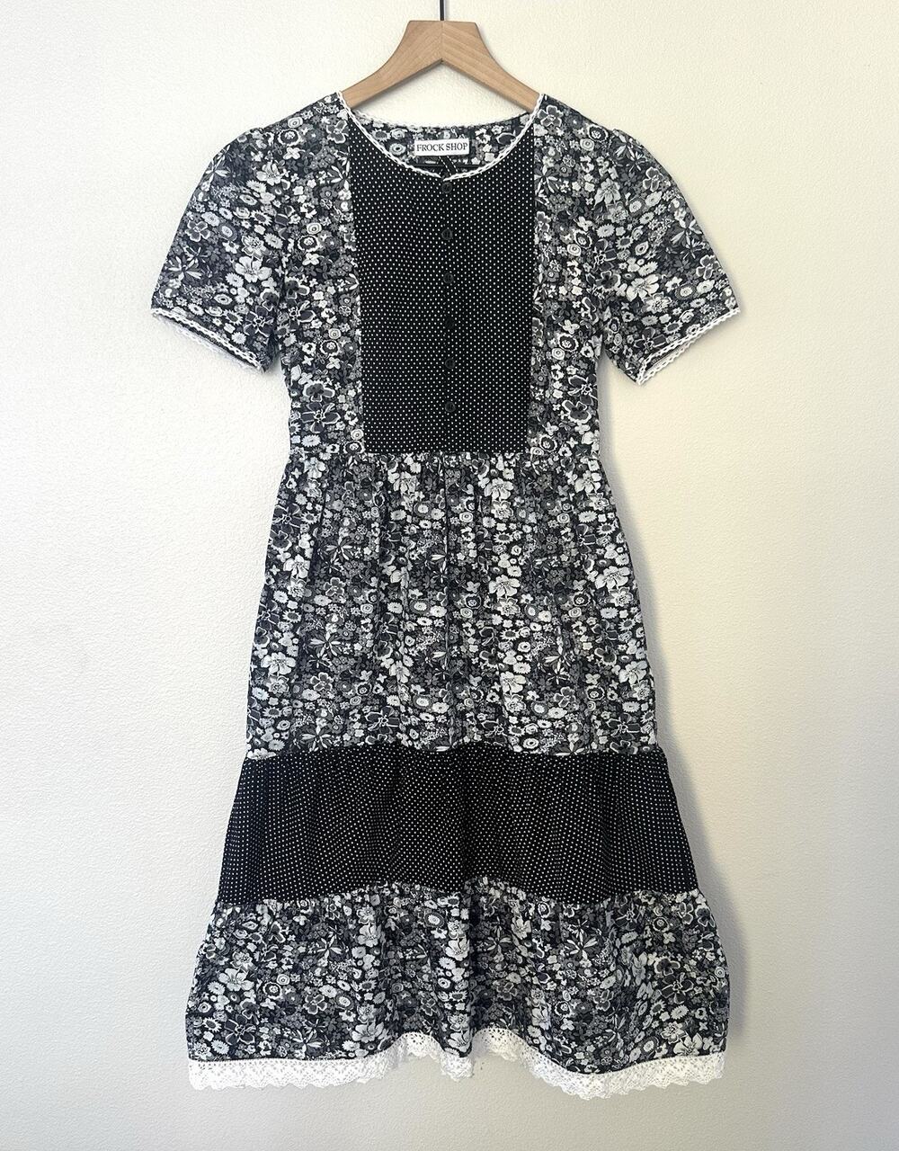 Cottage Core Tiered Midi Dress Frock Shop Size S Floral Eyelet Crochet Prairie